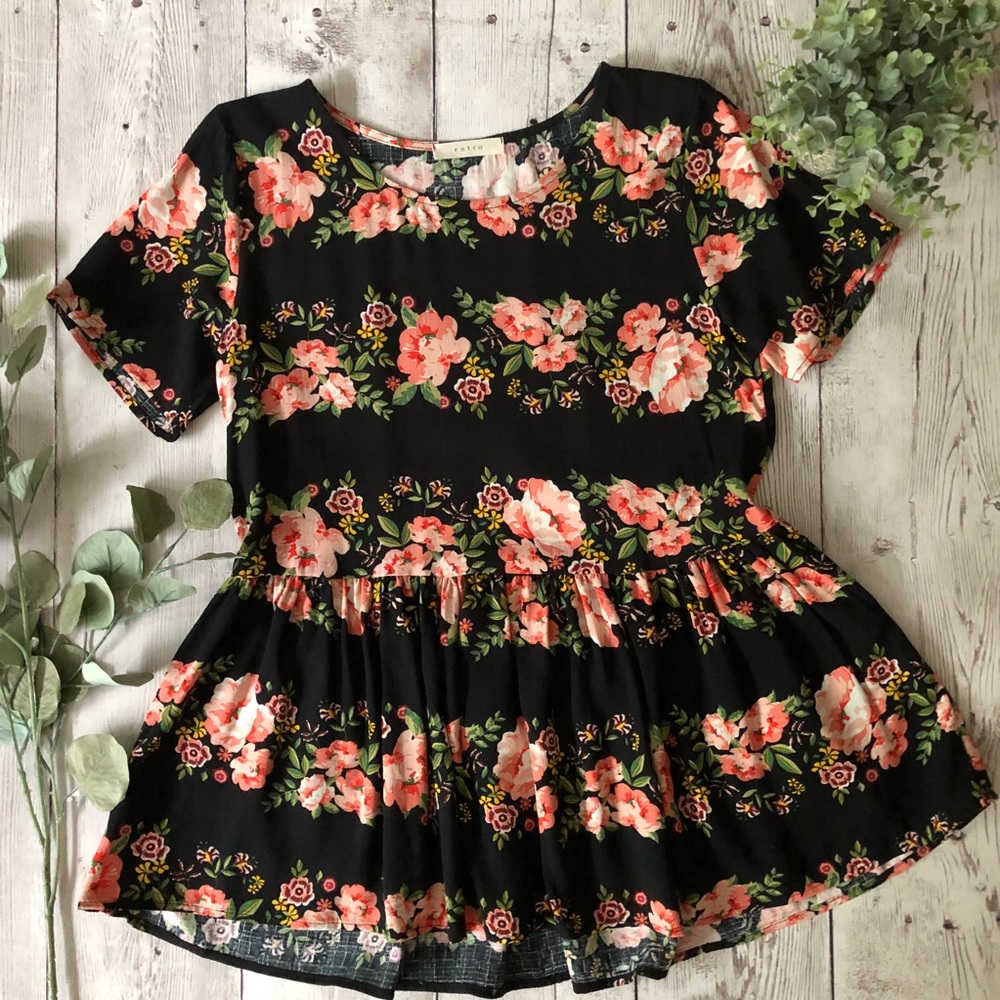 Floral top